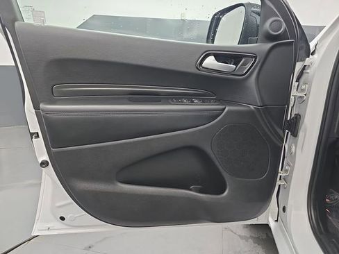 Used 2022 Dodge Durango SXT w/ Blacktop Package AWD/4WD image 25