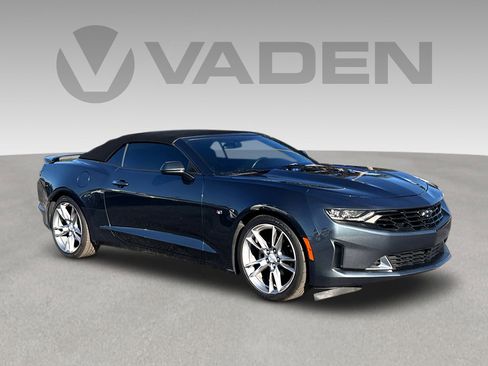 Used 2019 Chevrolet Camaro LT image 1