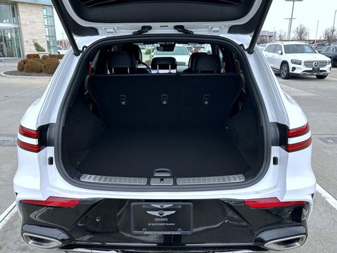 New 2026 Genesis GV70 2.5T Sport Prestige AWD/4WD image 9