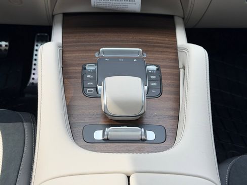 New 2026 Mercedes-Benz GLE 53 AMG 4MATIC image 22