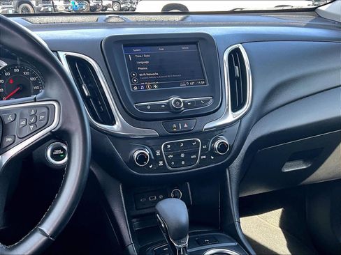 Used 2024 Chevrolet Equinox LT image 17