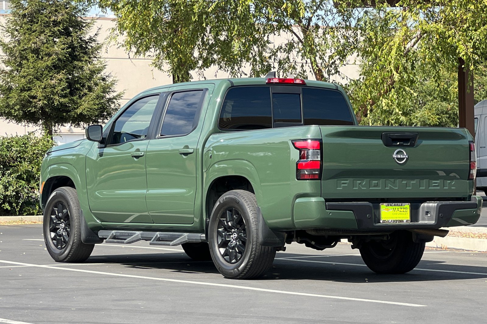 Used 2022 Nissan Frontier SV w/ Technology Package RWD image 3