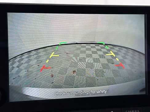 Used 2023 Nissan Sentra SV image 17