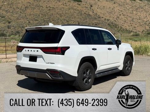Used 2026 Lexus LX 700h Overtrail AWD/4WD image 5