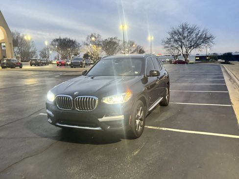 Used 2021 BMW X3 sDrive30i w/ Convenience Package image 3