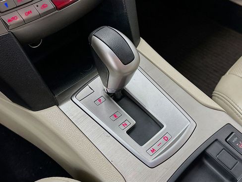 Used 2011 Subaru Outback 2.5i Limited w/ PWR Moonroof Pkg image 15