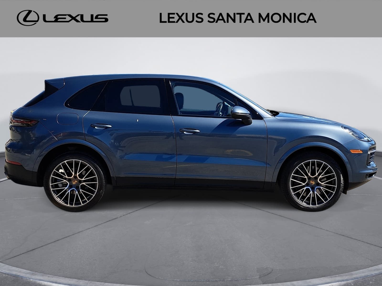 Used 2019 Porsche Cayenne S AWD/4WD image 4