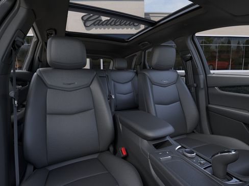 New 2026 Cadillac XT5 Premium Luxury w/ Driver Assist Package AWD/4WD image 16