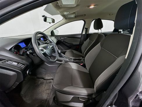 Used 2013 Ford Focus S image 18