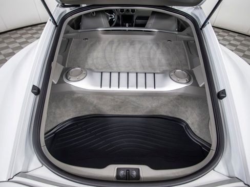 Used 2015 Porsche Cayman image 9