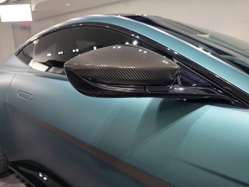 Used 2023 Aston Martin V8 Vantage Coupe image 24