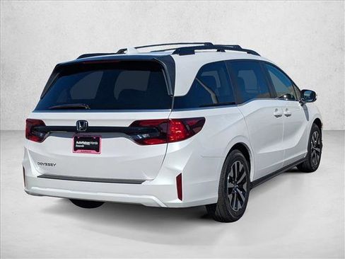 New 2026 Honda Odyssey EX-L image 2
