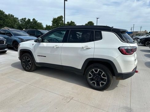 Used 2019 Jeep Compass Trailhawk AWD/4WD image 14