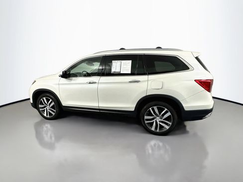 Used 2018 Honda Pilot Elite image 4