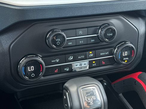 New 2026 Ford Bronco Heritage Edition AWD/4WD image 20