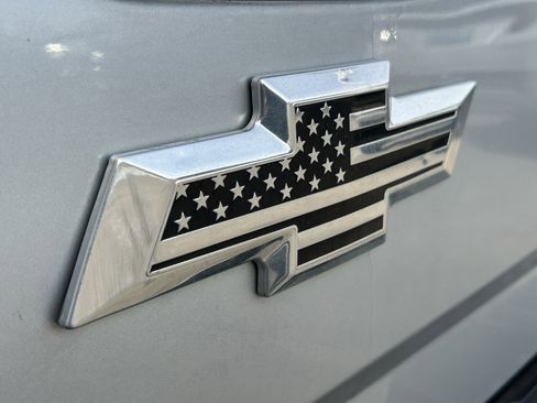 Used 2019 Chevrolet Silverado 1500 Custom w/ Custom Convenience Package image 7