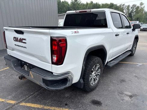 Used 2023 GMC Sierra 1500 Pro w/ Pro Value Package AWD/4WD image 3