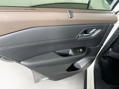 Used 2023 Nissan Rogue SV w/ SV Premium B Package FWD image 25