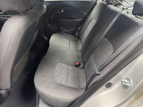 Used 2016 Kia Rio LX FWD image 11