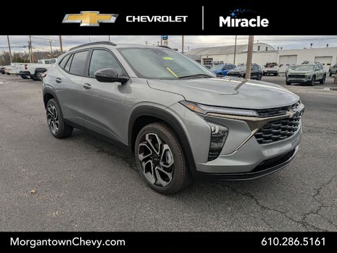 New 2026 Chevrolet Trax RS w/ Driver Confidence Package FWD image 1