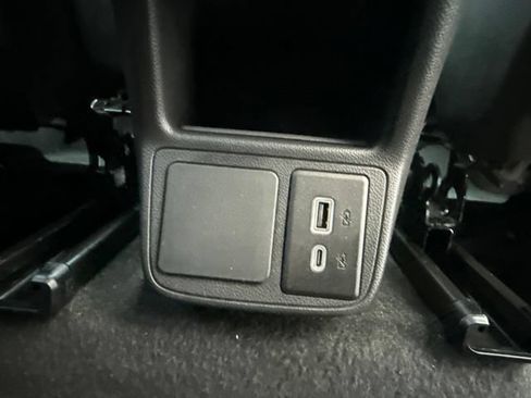 Used 2025 Buick Encore GX Preferred FWD image 19