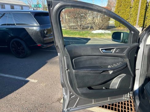 Certified 2022 Ford Edge SEL w/ Convenience Package image 14