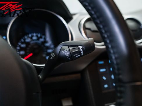 Used 2021 Ford Mustang GT RWD image 33