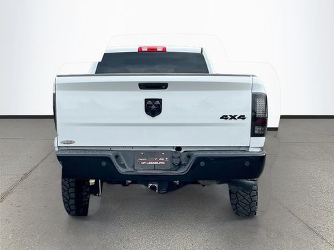 Used 2017 RAM 2500 Tradesman w/ Chrome Appearance Group AWD/4WD image 6