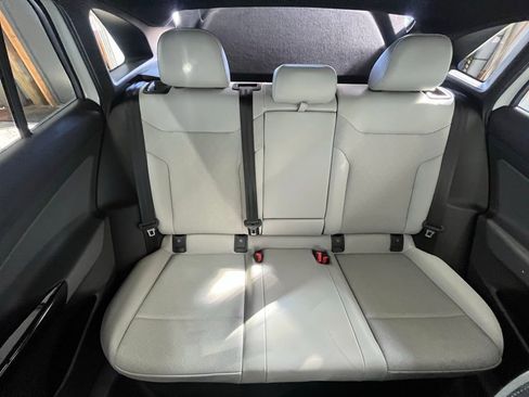 Used 2021 Volkswagen ID.4 Pro S w/ Gradient Package image 25