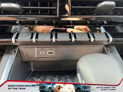 New 2026 GMC Canyon Elevation w/ Convenience Package image 23