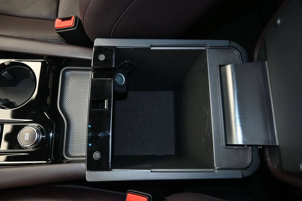 New 2026 Ford Explorer Platinum RWD image 19