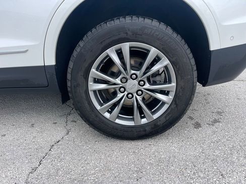 Used 2021 Cadillac XT5 Premium Luxury image 10