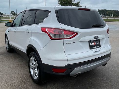 Used 2015 Ford Escape SE FWD image 6