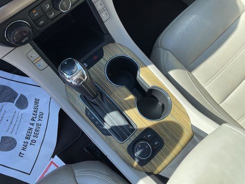 Used 2019 GMC Acadia Denali w/ Technology Package image 18