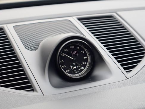 Certified 2022 Porsche Macan S image 21