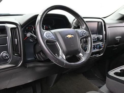 Used 2018 Chevrolet Silverado 1500 LT RWD image 15
