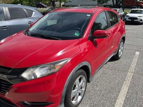 Used 2016 Honda HR-V EX image 5