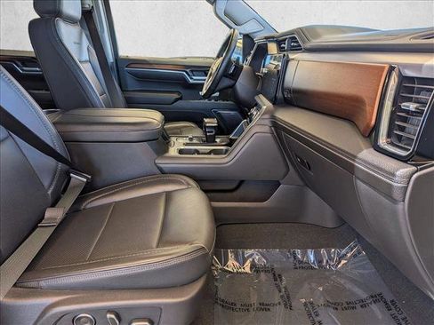 Used 2024 GMC Sierra 1500 Denali w/ Denali Reserve Package image 21