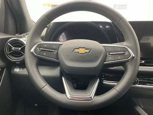 New 2026 Chevrolet Equinox LT AWD/4WD image 10