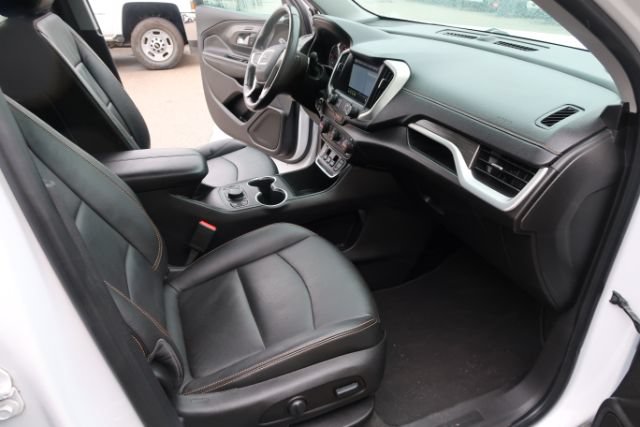 Used 2019 GMC Terrain SLT w/ Preferred Package FWD image 12