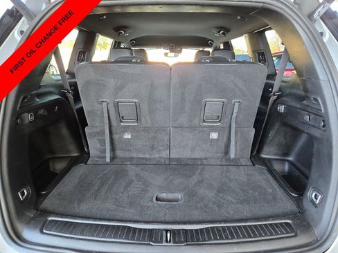Used 2024 Jeep Grand Cherokee L Laredo AWD/4WD image 16