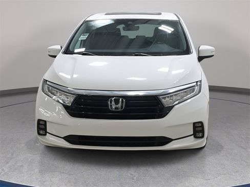 Used 2024 Honda Odyssey EX-L image 3