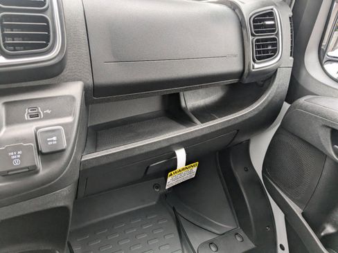 New 2025 RAM ProMaster 3500 w/ Leather Interior Group image 28