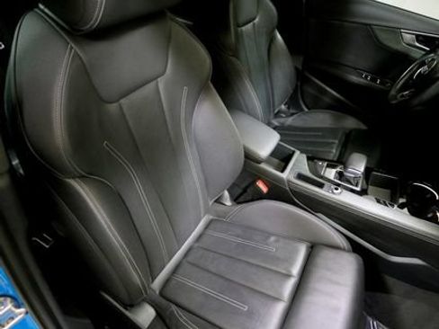 Used 2022 Audi A4 2.0T Premium Plus AWD/4WD image 9