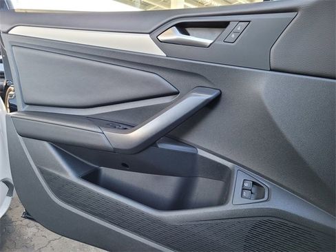 Used 2024 Volkswagen Jetta S image 15