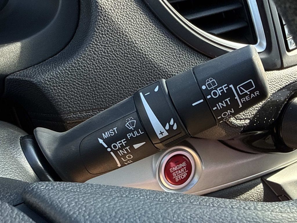 Used 2016 Honda CR-V EX image 21