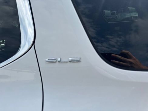 Used 2020 GMC Acadia SLE w/ LPO, Floor Liner Package FWD image 28
