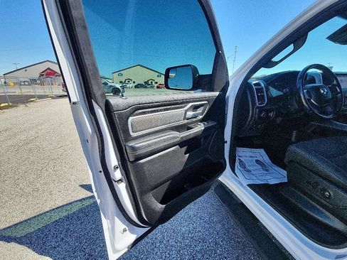 Used 2022 RAM 1500 Big Horn w/ Night Edition AWD/4WD image 24