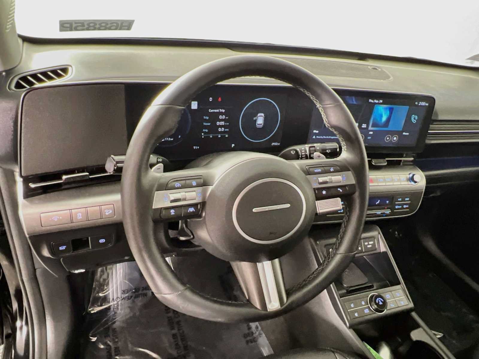 Certified 2024 Hyundai Kona Limited AWD/4WD image 11