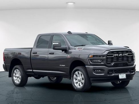 New 2026 RAM 2500 Big Horn AWD/4WD image 5